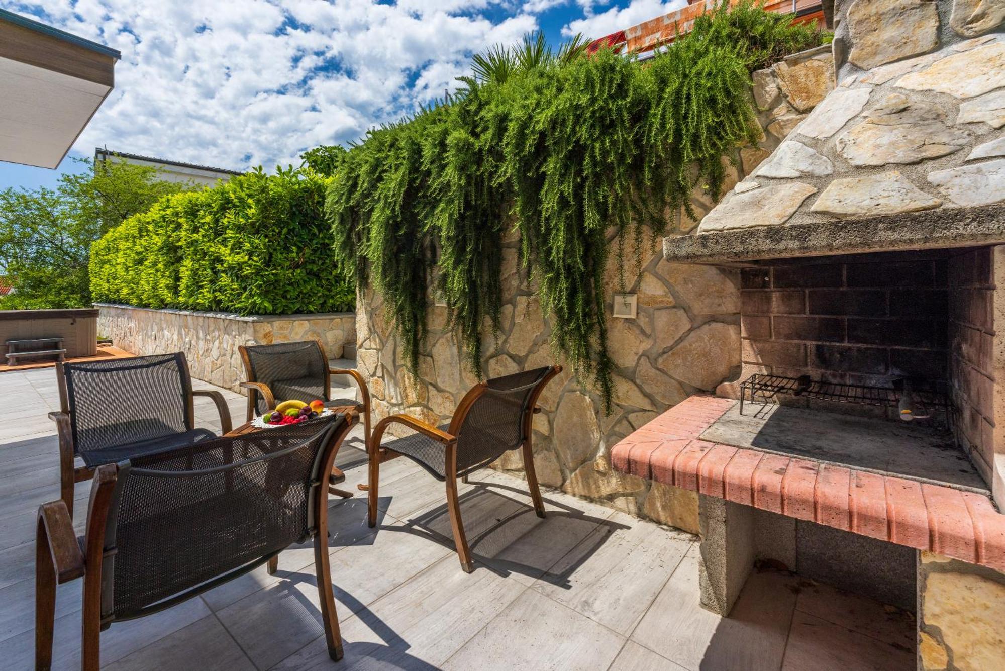 Relax Derossi 2 Apartment Crikvenica Luaran gambar