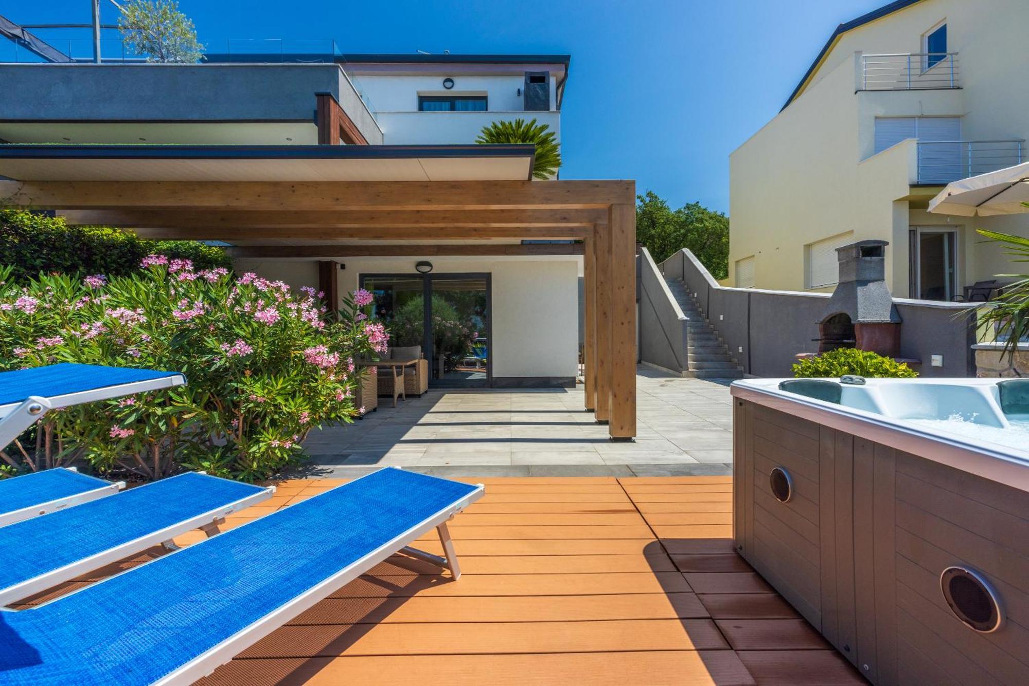 Relax Derossi 2 Apartment Crikvenica Luaran gambar