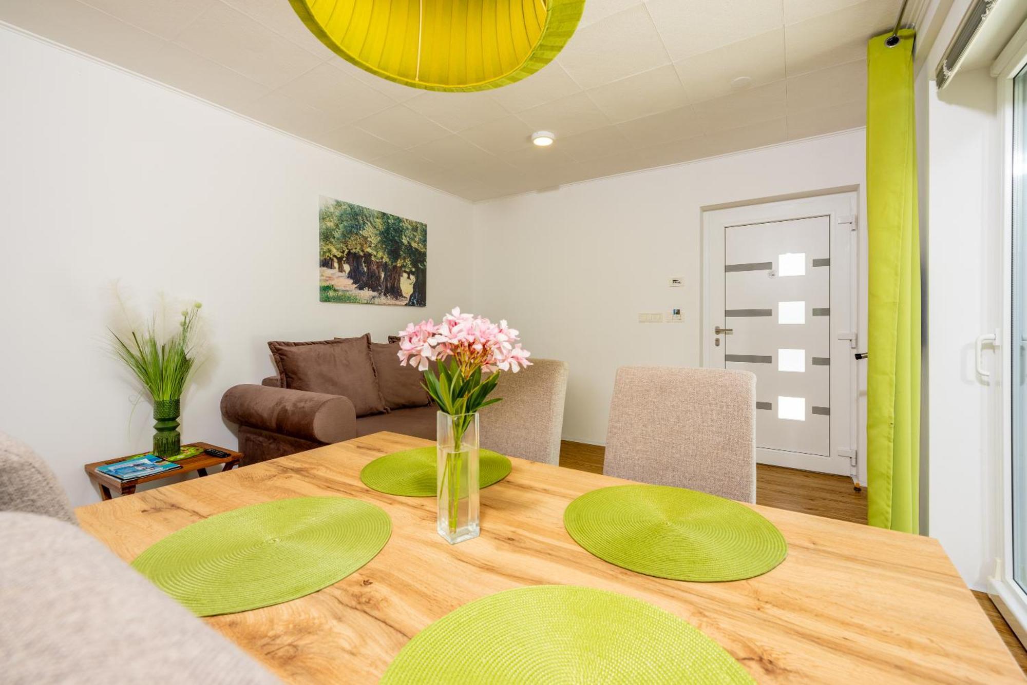 Relax Derossi 2 Apartment Crikvenica Luaran gambar
